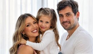 Ari, la hija de Stephanie Demner y Guido Pella, protagonizó una divertida travesura con la complicidad de su madre