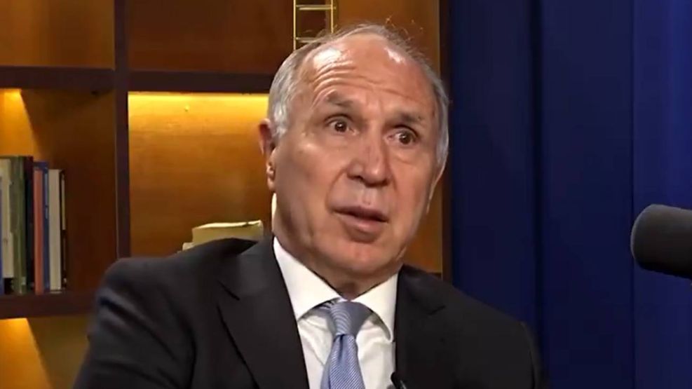 Ricardo Lorenzetti  en A24