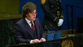 Milei cuestionó los controles a la IA mientras la ONU y el CEO de Open AI debaten sus riesgos