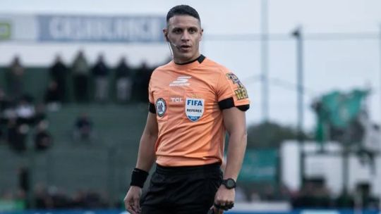 Polémica designación: Andrés Gariano arbitrará el cruce de Copa Argentina entre Racing y Boca