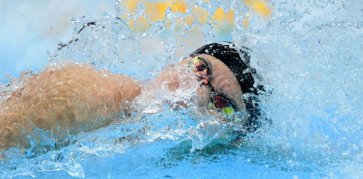 El japonés Katsuhiro Matsumoto compite en una serie de la prueba masculina de 100 metros estilo libre durante los Juegos Asiáticos de 2026, en el Centro Acuático de Tokio.