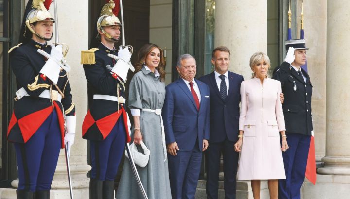 Brigitte Macron y Rania de Jordania, juntas: un encuentro entre dos referentes de estilo