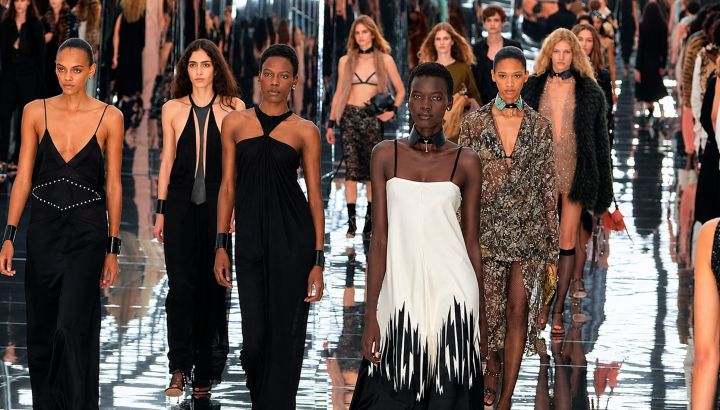 Fendi primavera-verano 2027: Maria Grazia Chiuri celebra el cuerpo, el deseo y la libertad