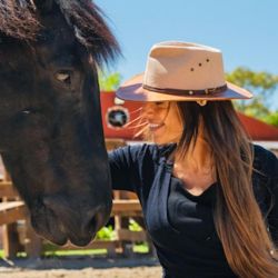 Julie Poniatowski: “El caballo puede abrir una forma increíble de entrenar nuestra mente” | Foto:CONTENTNOTICIAS
