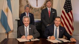 Acuerdo histórico con Estados Unidos: Washington invertirá USD 7.000 millones para el "Corredor Andes-Atlántico"