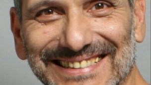 El dramaturgo, escritor y docente Ignacio Apolo.