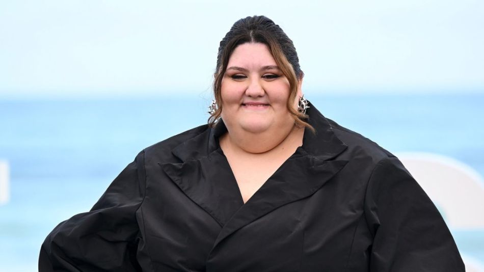 Quién es Carolina Álvarez, la revelación argentina que fue ovacionada en San Sebastián