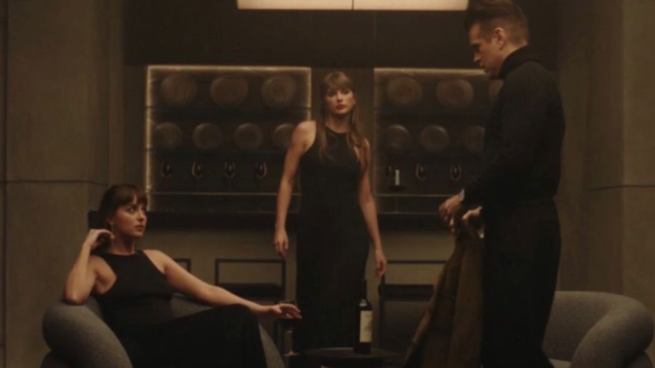 Taylor Swift, con Dakota Johnson y Colin Farrell