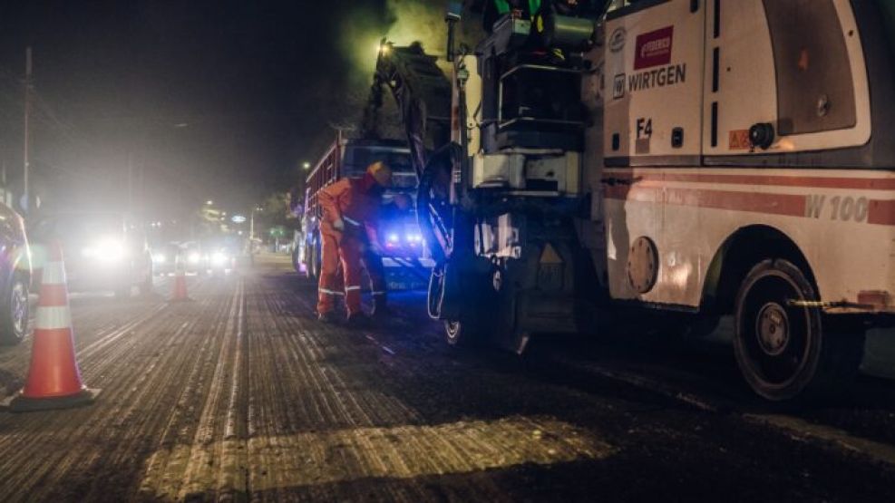 Cómo es el operativo de obras nocturnas con el que Passerini busca llegar a tiempo para la visita del papa León XIV