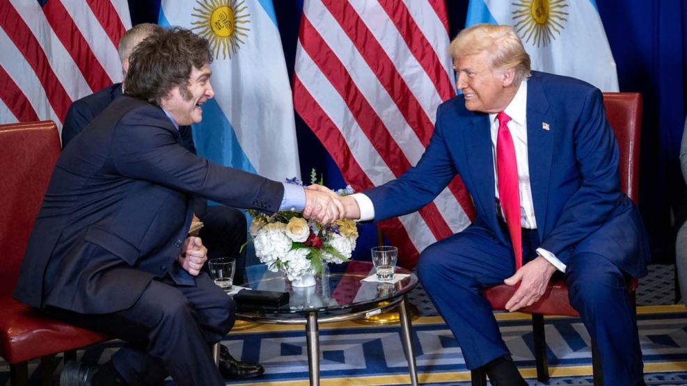 Javier Milei con Donald Trump.