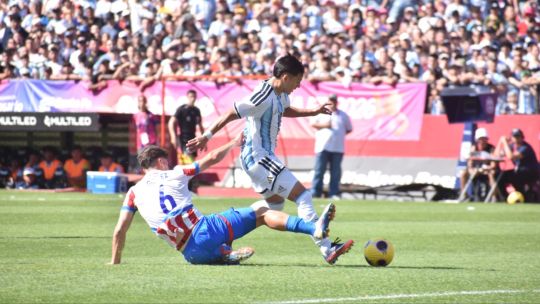 La Selección Argentina iguala 0-0 ante Paraguay por el Oro Suramericano: seguí la final en vivo