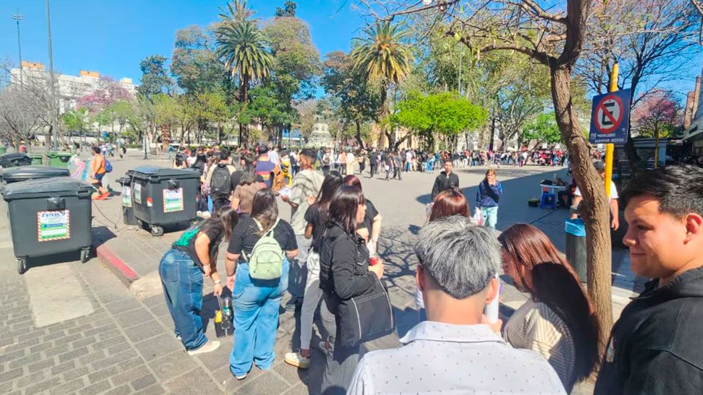 Colas de empleo en el Centro