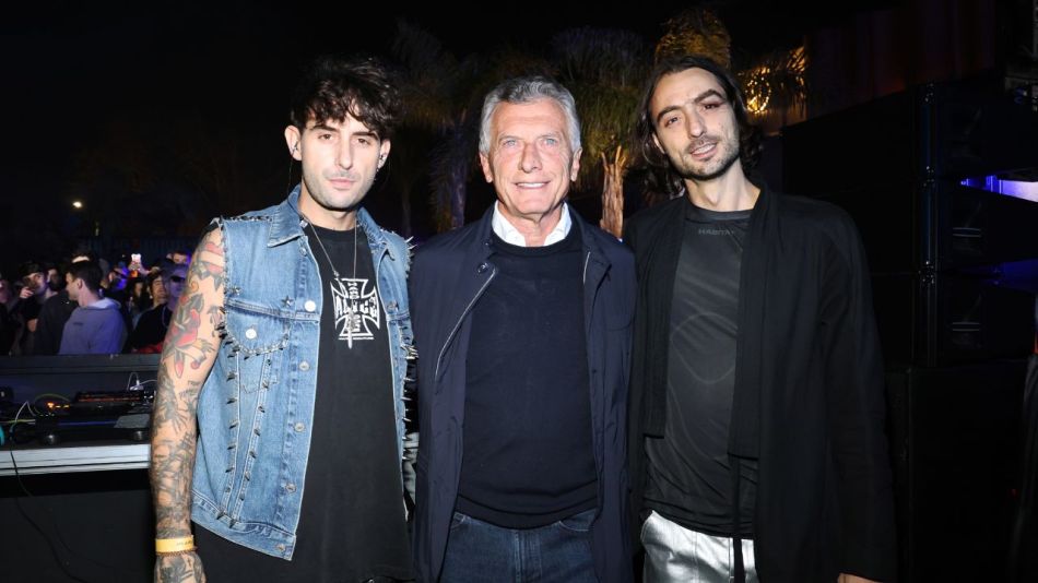 Sin Lola Teuly, las fotos de Mauricio Macri en un exclusivo evento de la noche porteña: amigos, influencers y Djs Internacionales
