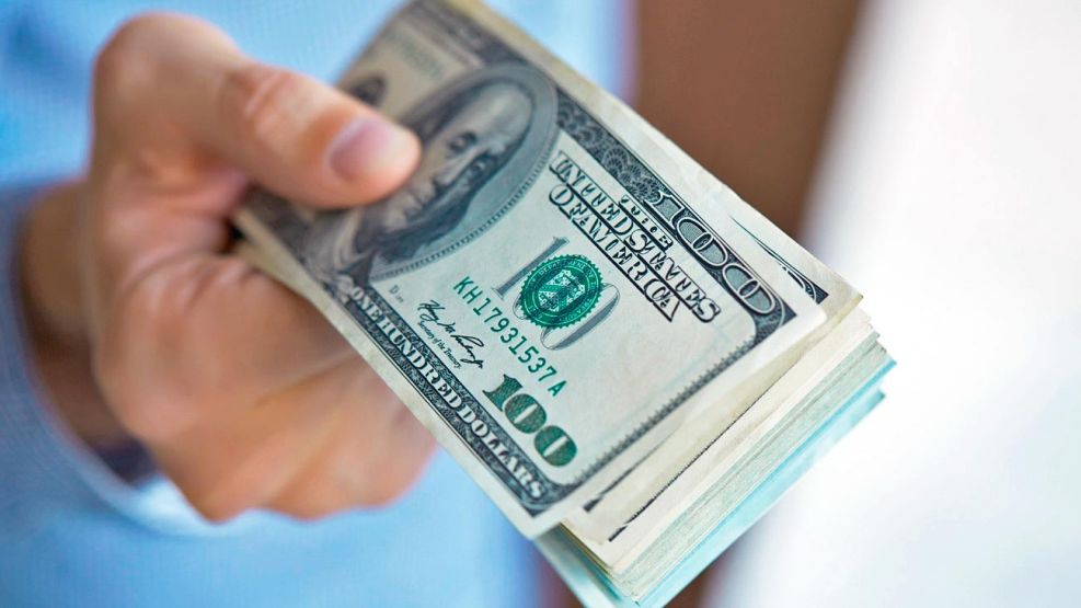 260926_dolar_shutterstock_g