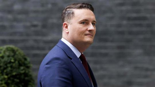 270926_wes_streeting_secretario_defensa_malvinas_bloomberg_g
