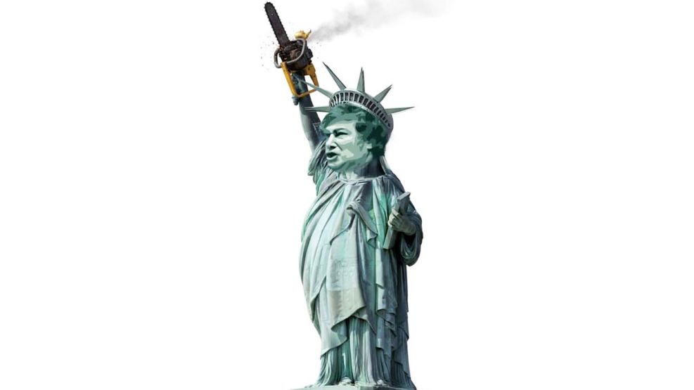 270926_estatua_libertad_milei_temes_g