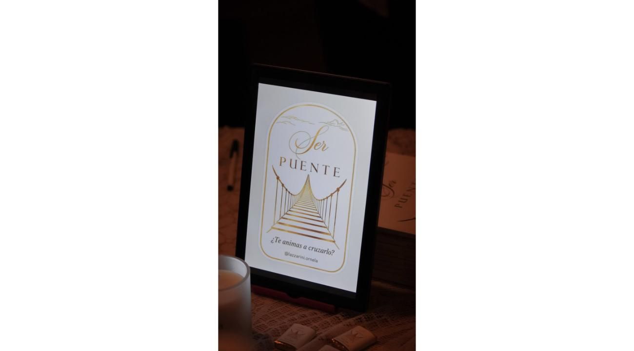 Ser Puente, de Ornela Lazzarini: un libro nacido de la guía del mundo espiritual