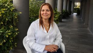 Liderar no es tener todas las respuestas: por qué la fortaleza personal define la calidad de las decisiones