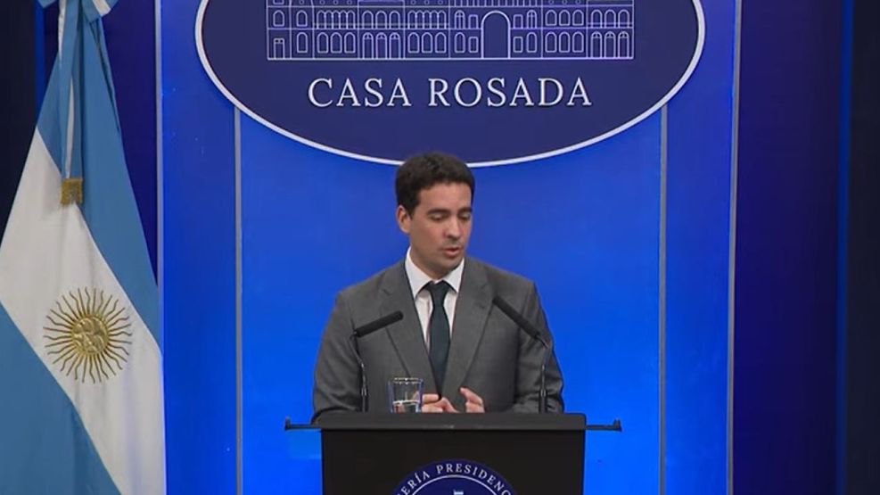 Conferencia de prensa - Adrian Ravier