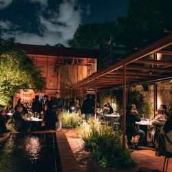 Gastronomía, vinos y música se reunieron en el Jardín de Fuegos de Asadero para dar comienzo a la temporada.