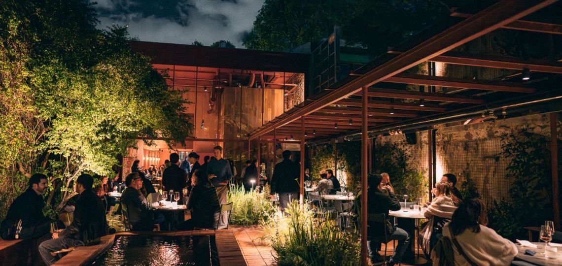 Apertura del jardín de Asadero: así es la nueva propuesta gastronómica que es tendencia en Chacarita 