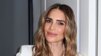 María Vázquez apostó a la sastrería total white para acompañar a Adolfo Cambiaso en su importante distinción 