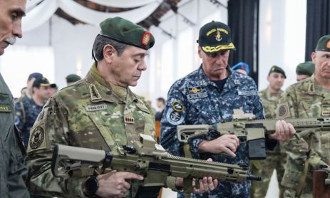 Las Fuerzas Armadas avanzan con la incorporación de nuevo equipamiento militar