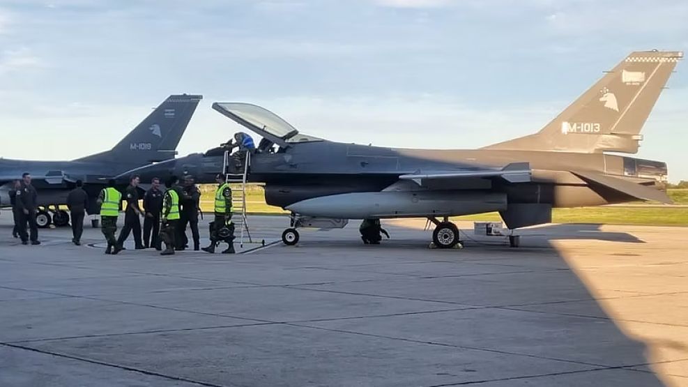 F-16 en Río Cuarto