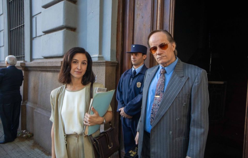 La actriz uruguaya Ornella Cattaneo se destaca en la serie Barreda