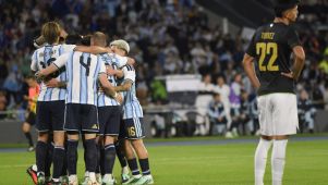 Argentina 4-Bolivia 0