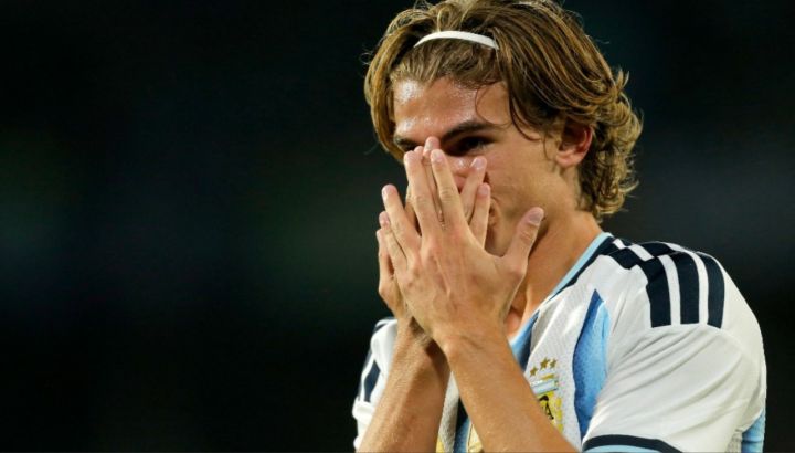 Nico Paz en Argentina vs Bolivia