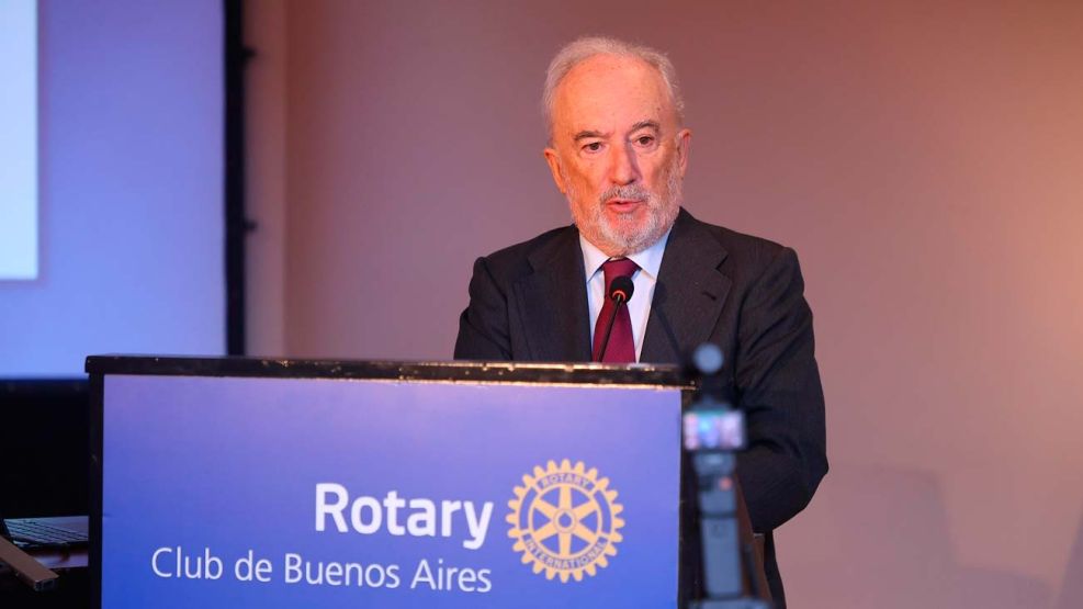 Disertación Muñoz Machado en el Rotary