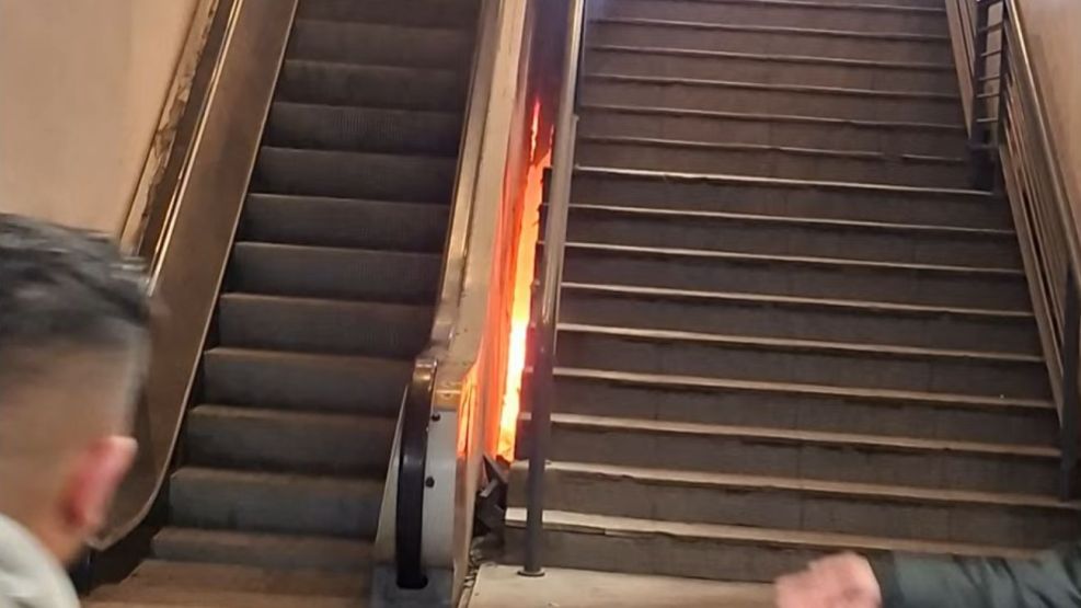 Incendio dentro de la estación Constitución