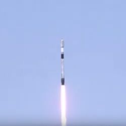 El despegue del primer nanosatélite universitario argentino fue un éxito.