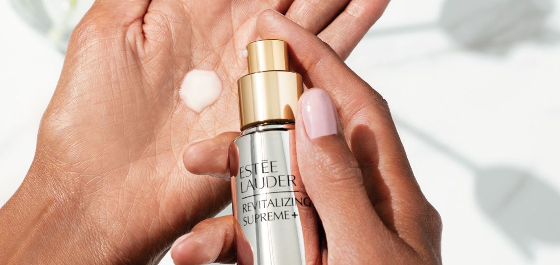 Revitalizing Supreme+ Sculpting Serum: la nueva apuesta de Estée Lauder por la firmeza