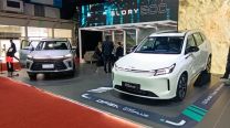 DFSK amplía su oferta de SUV con dos modelos de siete pasajeros