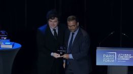 Javier Milei recibe el Premio del Foro Económico de París