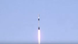 El despegue del primer nanosatélite universitario argentino fue un éxito.