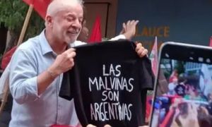 Lula Da Silva con remera “LAS MALVINAS SON ARGENTINAS”