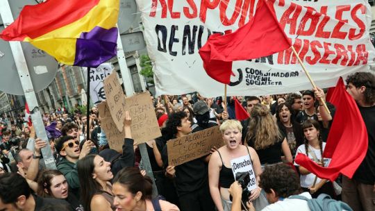 España: el Congreso rechazó los dos decretos del Gobierno de Pedro Sánchez para proteger a los inquilinos