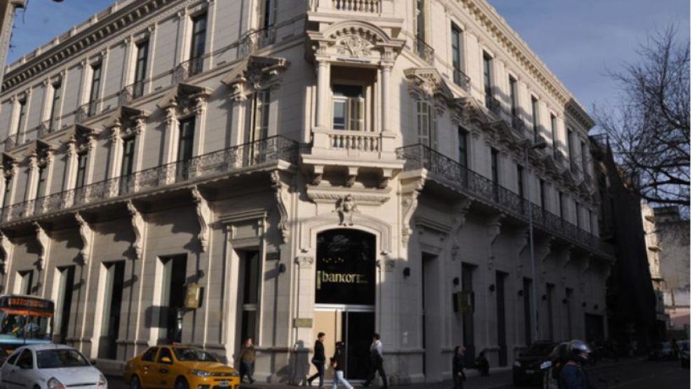 Bancos cerrados durante cinco días