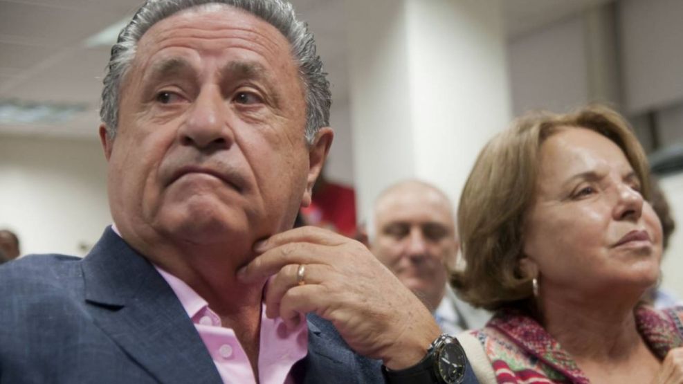 Eduardo Duhalde y su esposa Chiche Duhalde