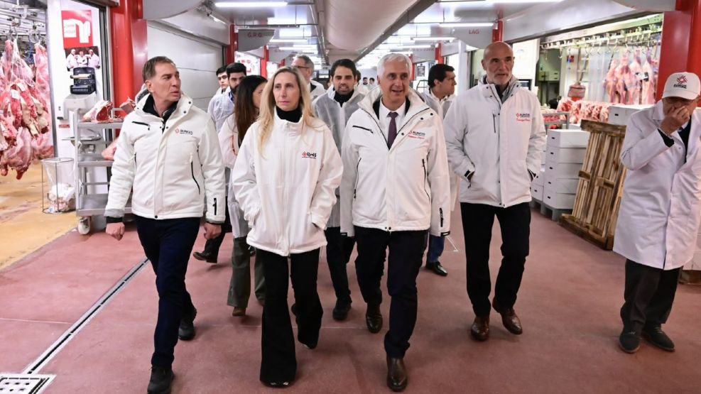 Karina Milei y gobernadores visitaron el mercado mayorista de Rungis