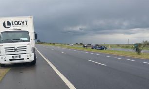 Choque en la Ruta 2: murió un joven de 29 años en Castelli.