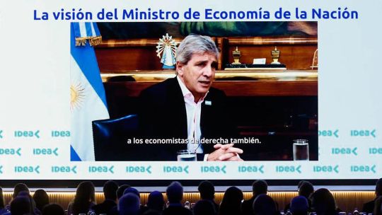 Luis Caputo prometió una reforma tributaria post 2027