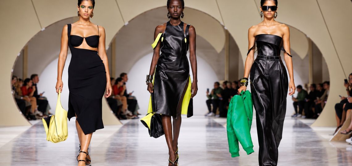 Givenchy Primavera-Verano 2027: Sarah Burton lleva la estructura a la superficie