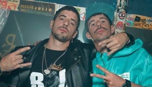 Esteban Lamothe junto a su hermano Manolo