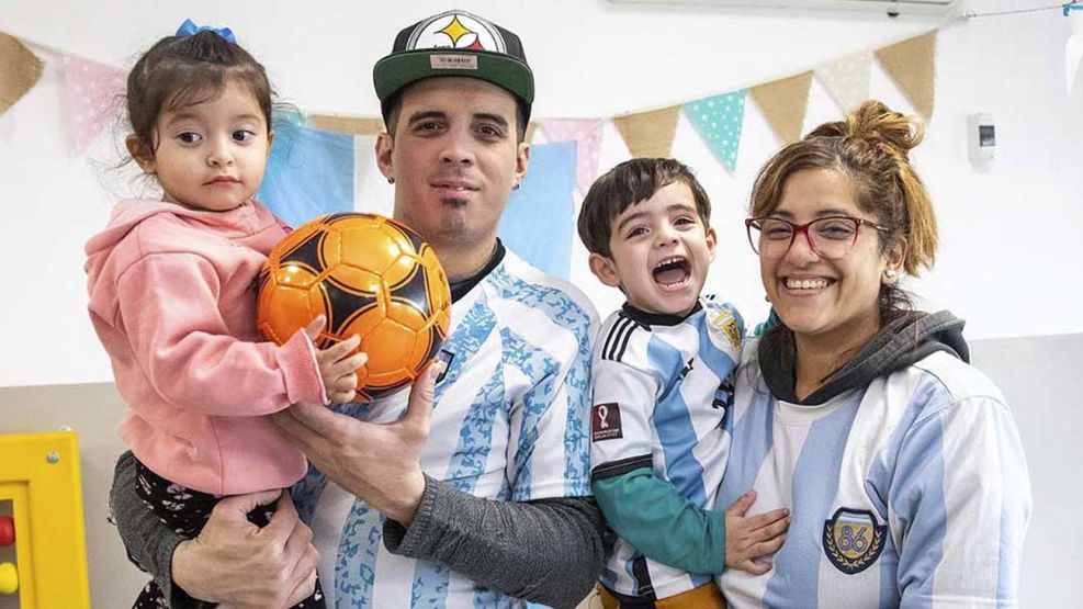 04_10_2026_familia_argentina_freepick_g