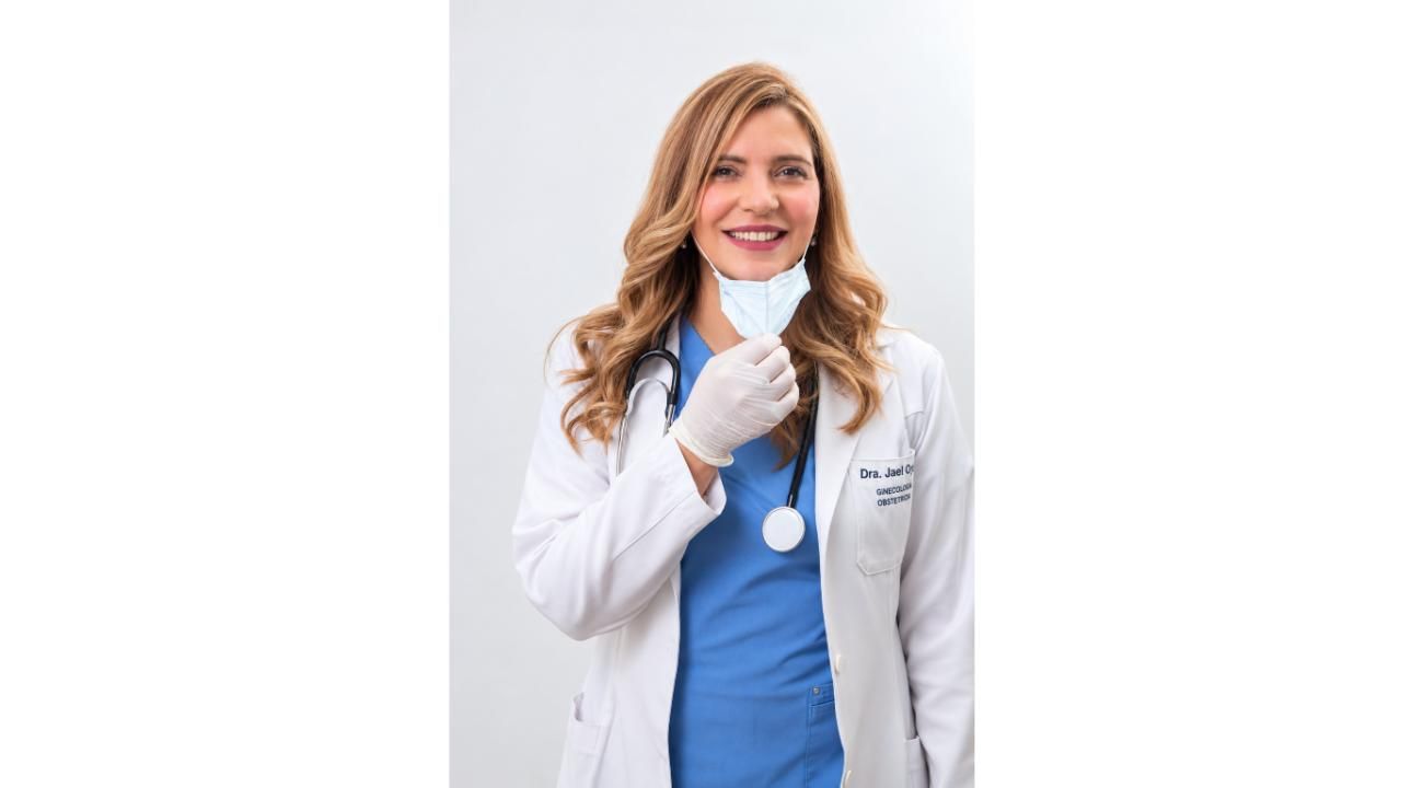 Jael Ojuel, la doctora que integra dos mundos: medicina y espiritualidad