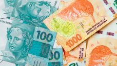 Reales y Pesos